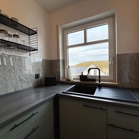 Naturkraft Mit Tiefgaragenstellplatz Und Balkon