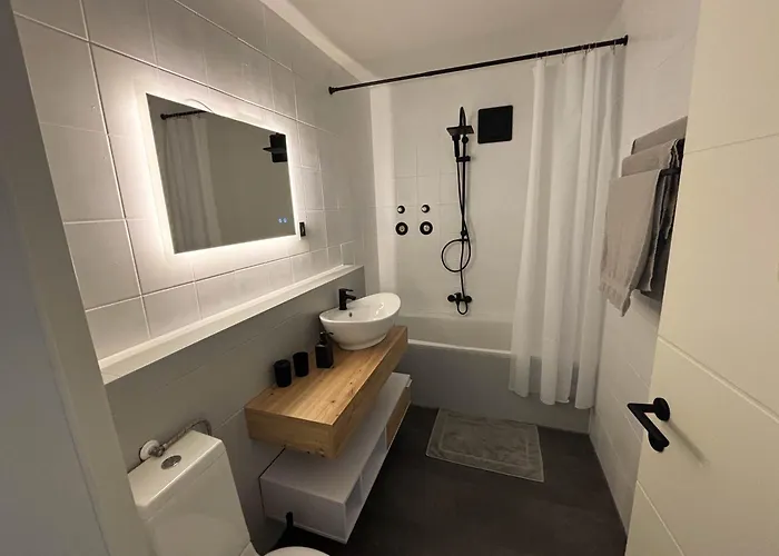 Naturkraft Mit Tiefgaragenstellplatz Und Balkon Oberhof (Thuringia)