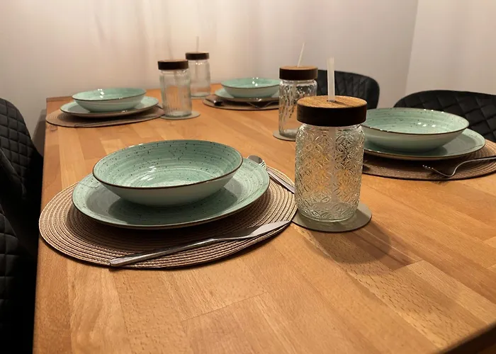 Naturkraft Mit Tiefgaragenstellplatz Und Balkon Appartement *